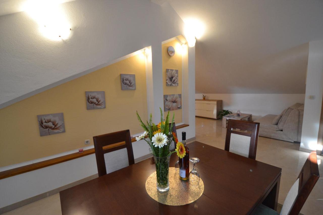 Apartmani Antonia Nakic -Stobrec Split Extérieur photo
