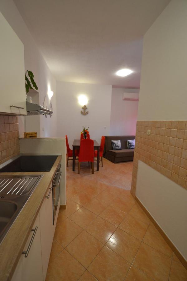 Apartmani Antonia Nakic -Stobrec Split Extérieur photo