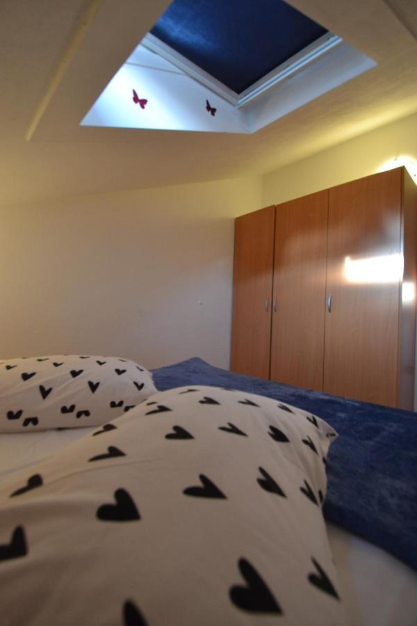 Apartmani Antonia Nakic -Stobrec Split Extérieur photo
