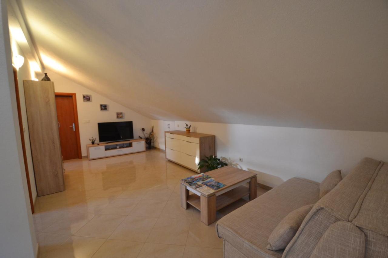 Apartmani Antonia Nakic -Stobrec Split Extérieur photo